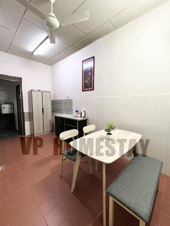Vp Homestay - Malay Only Ipoh Eksteriør bilde